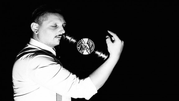 12347857_489115364610132_4404512078027284010_n